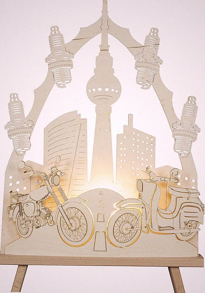 Dekoleuchte-Spitze Moped elektrisch beleuchtet + LED-Leuchtmittel 37,5x44x6cm