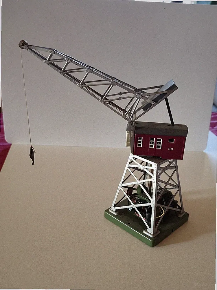 Märklin 7051 H0 Drehkran elektrisch 10t, 20V rot gebr. Nicht geprüft!!!